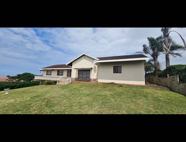 4 BEDROOM HOUSE FOR SALE IN MANABA BEACH